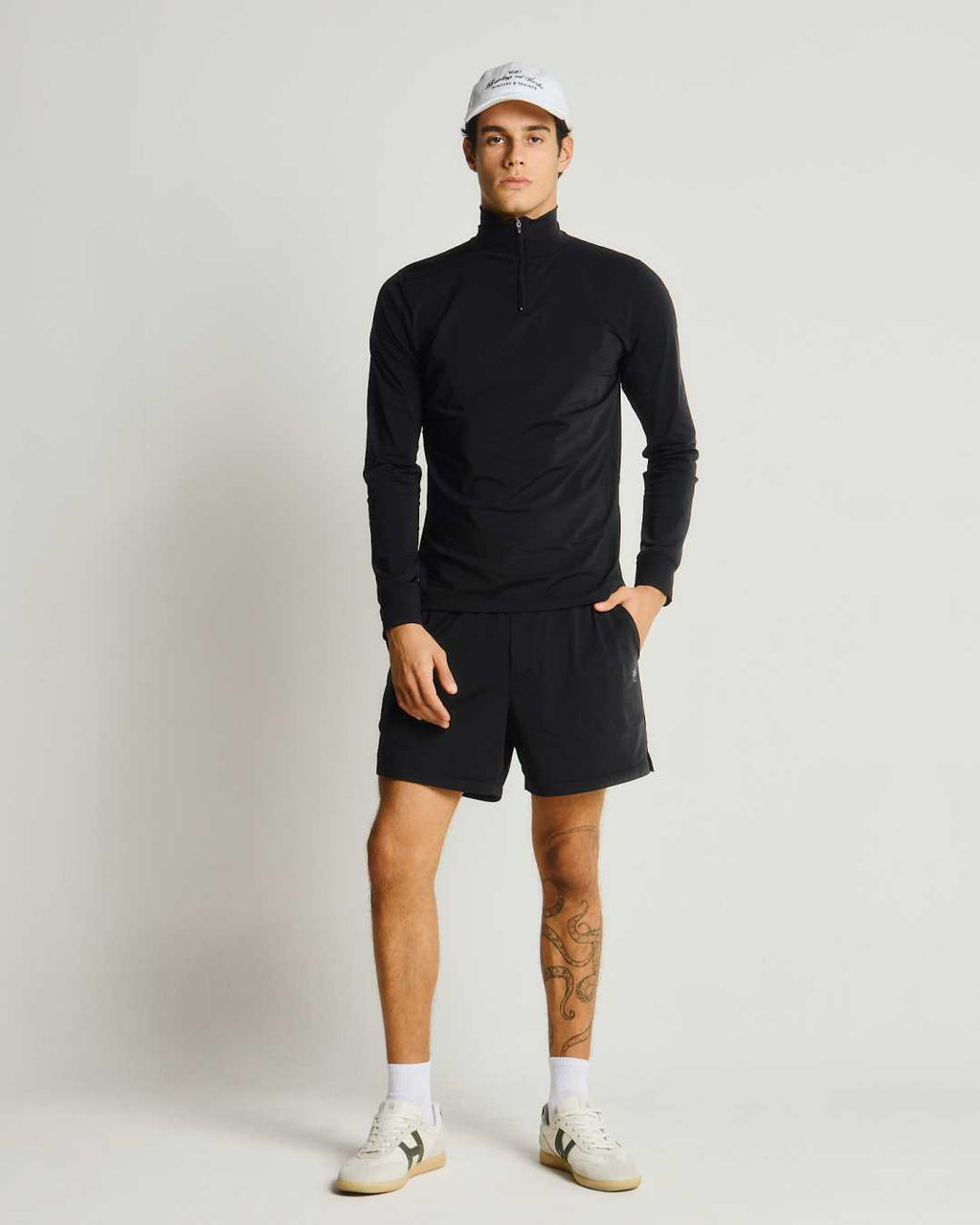 Manga Longa Gola Alta com Zíper