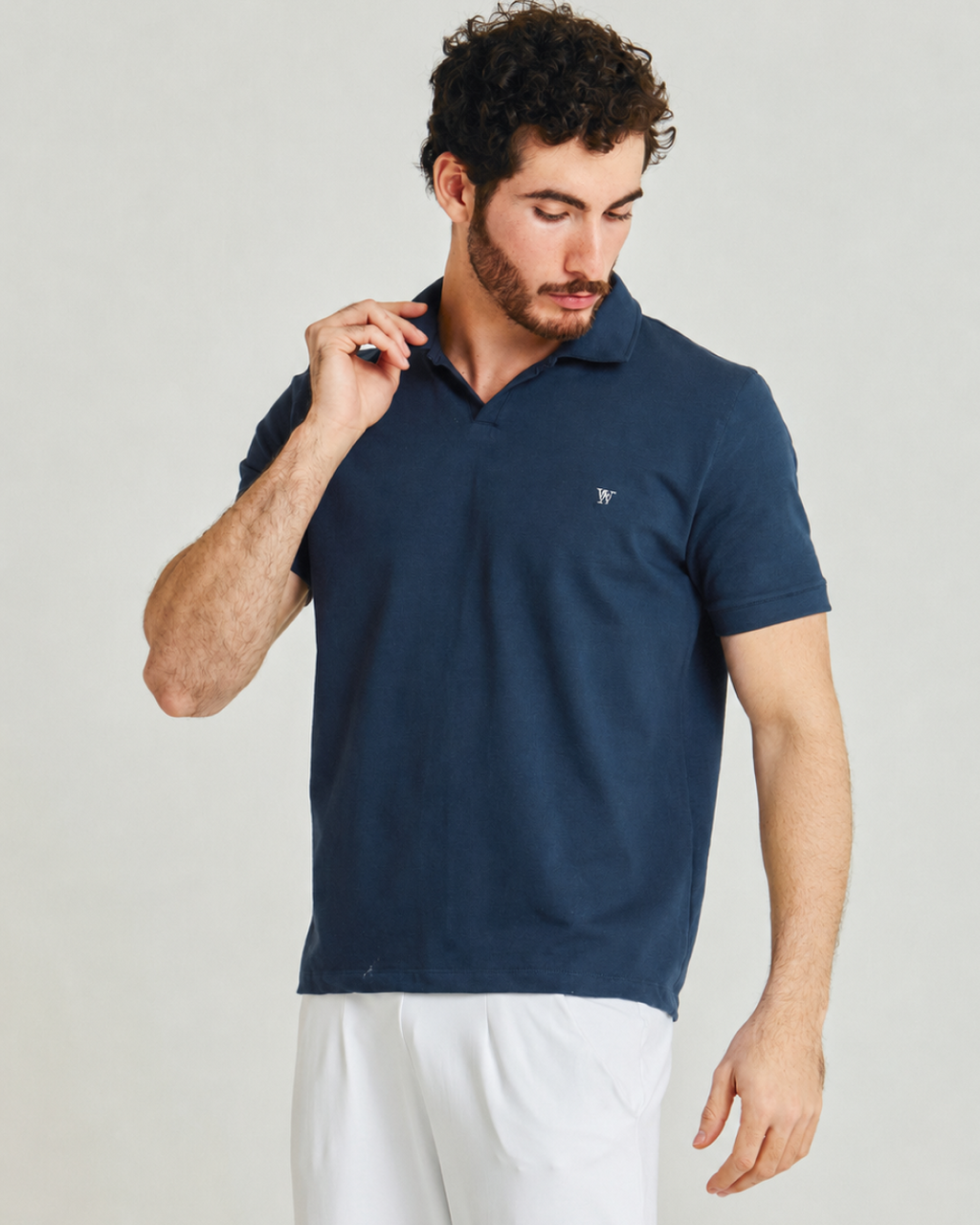 Polo Riviera masculina em algodão com bordado Wintors & Caaines