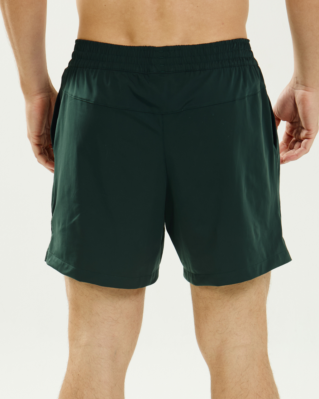 Short Masculino SportClub com Compressão Interna e Bolso