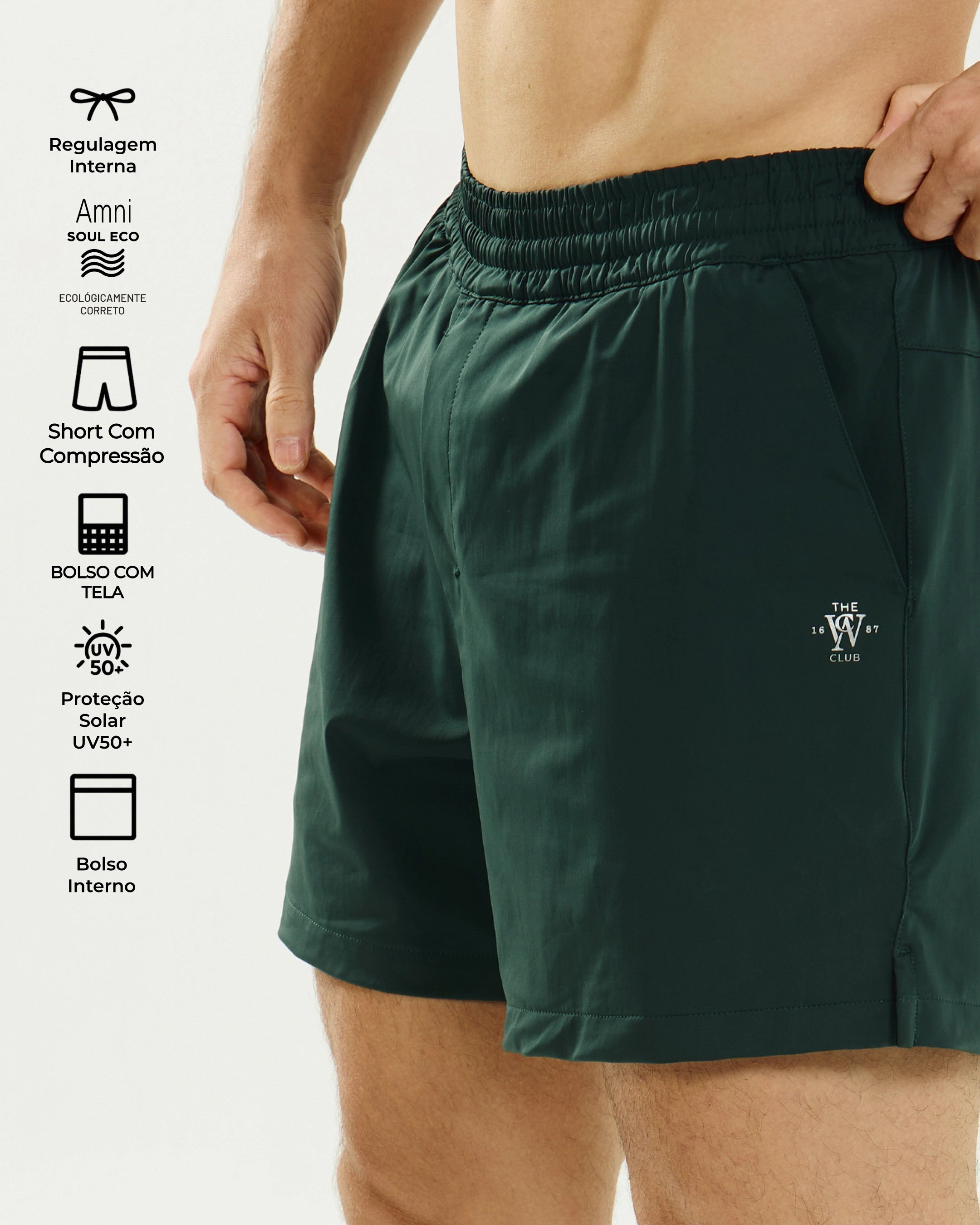 Short Masculino SportClub com Compressão Interna e Bolso