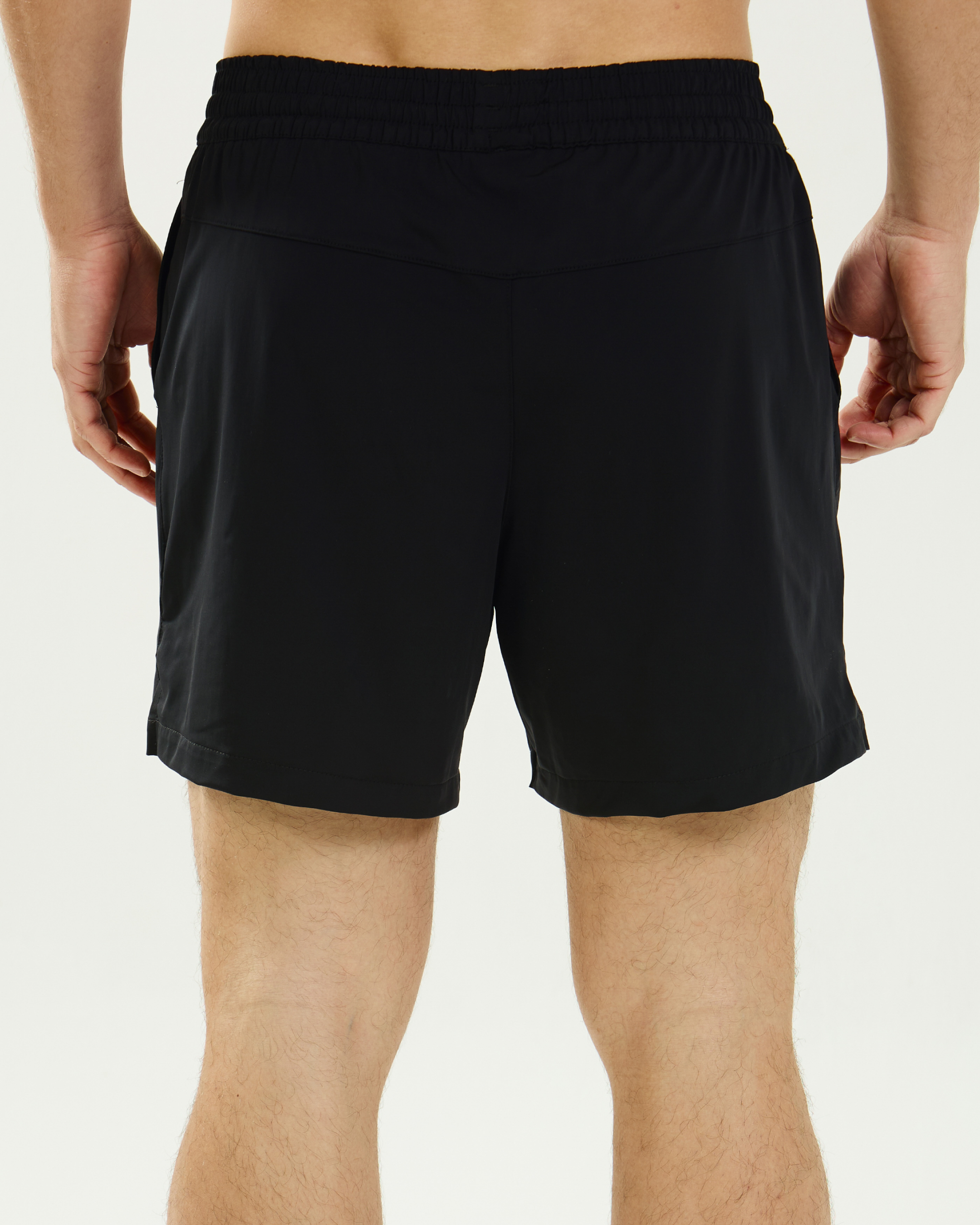 Short Masculino SportClub com Compressão Interna e Bolso