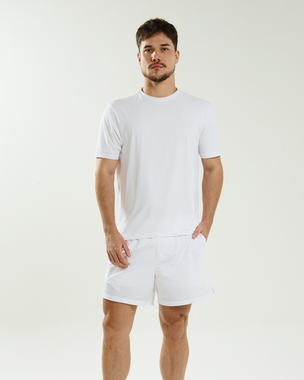 Short Masculino SportClub com Compressão Interna e Bolso