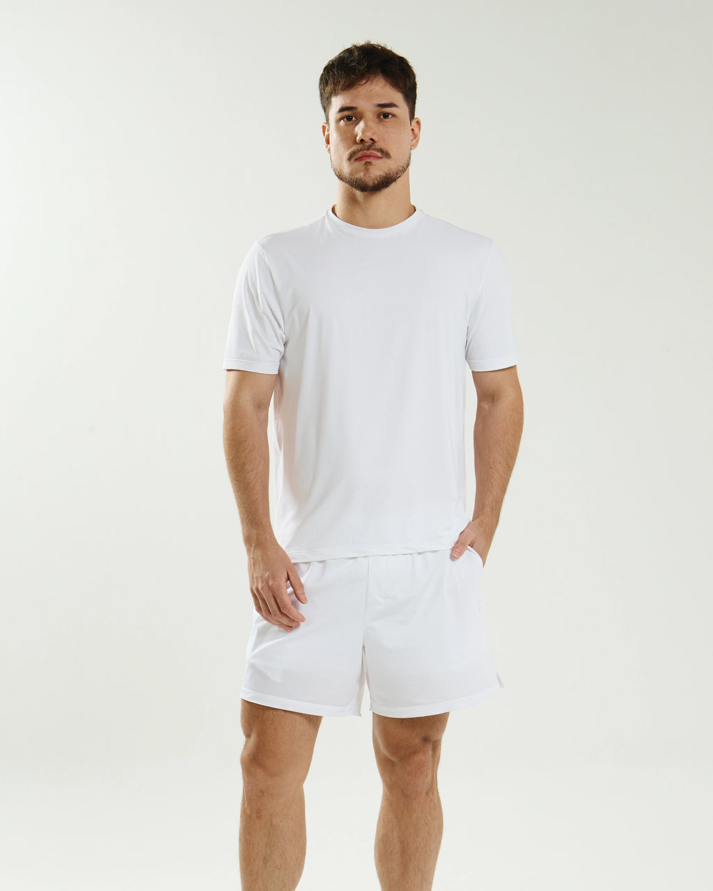 Short Masculino SportClub com Compressão Interna e Bolso