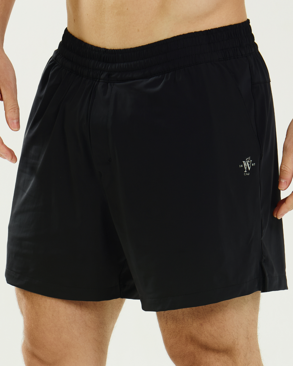 Short Masculino SportClub com Compressão Interna e Bolso