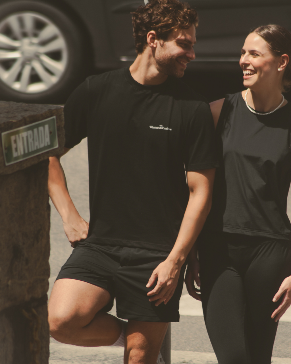 Short Masculino SportClub com Compressão Interna e Bolso