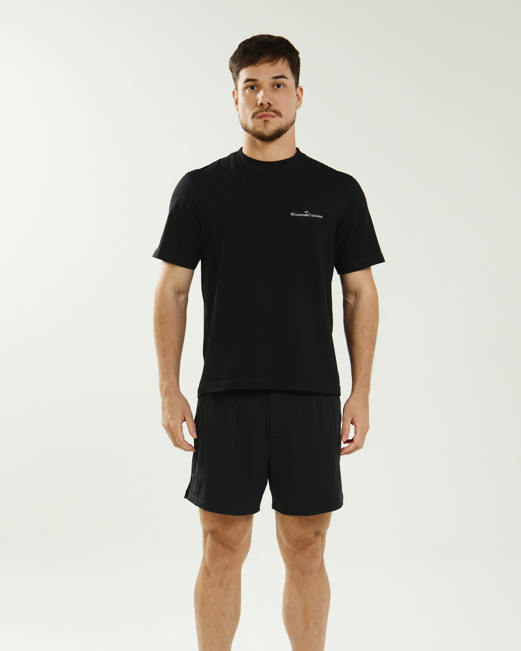 Short Masculino SportClub com Compressão Interna e Bolso