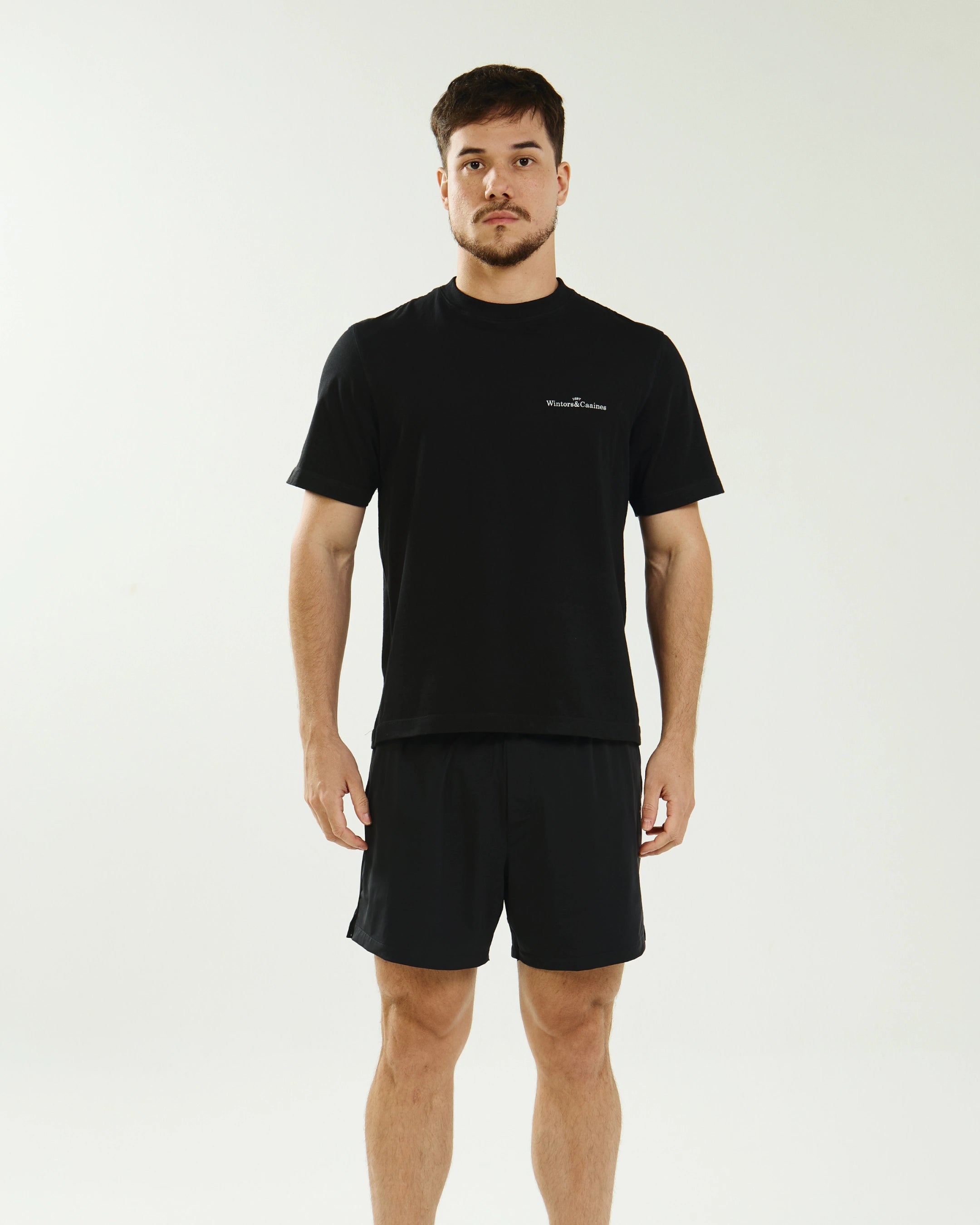 Short Masculino SportClub com Compressão Interna e Bolso